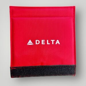 DELTA Luggage Spotters Wraps Around Luggage Handle Cushioned Comfort Red New